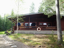 Takkahuone ja saunarakennus